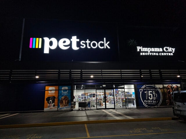 Petstock Signage, Pimpama, QLD Petstock Signage, Pimpama, QLD