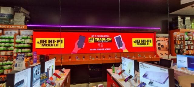 HD advertising LED display for JB HiFi